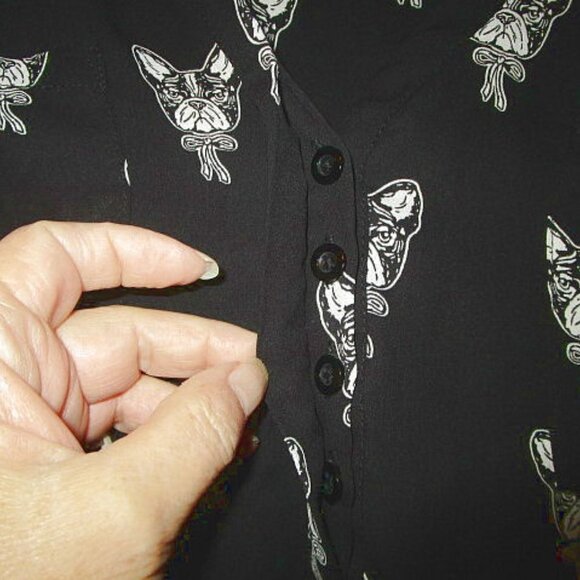 Torrid GEORGETTE Harper Size 3X BLOUSE Tunic Top DOG PRINT Pockets FLOWY Light - Picture 5 of 12